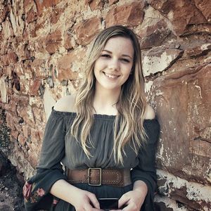 Meet your Posher, Riley